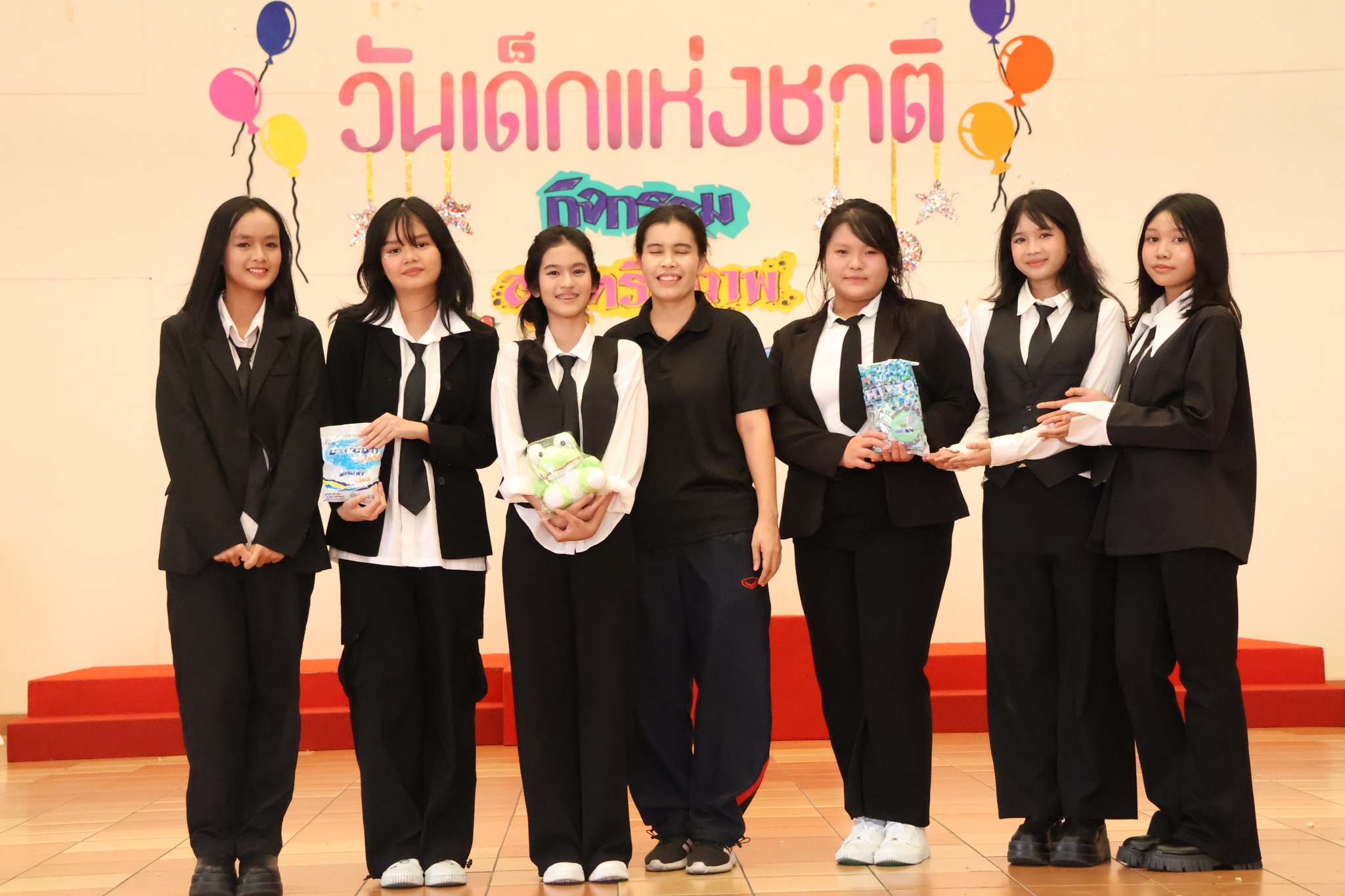 โรงเรียนมารีย์อุปถัมภ์ได้จัดกิจกรรม วันเด็กแห่งชาติ ควบคู่กับ กิจกรรมสุนทรียภาพ